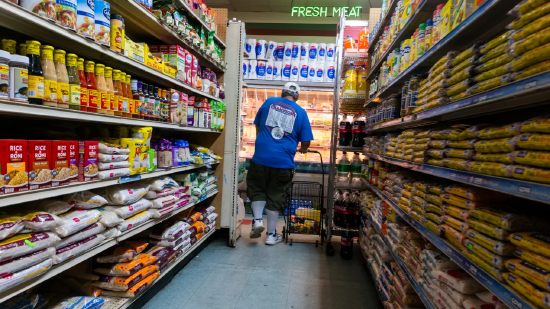 美国食品杂货市场降温加剧:消费者采购量持续下滑,食品企业承压